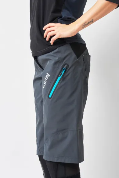 ElementStore - dirtlej-trailscout-ladies-waterproof-shorts-2022-studio-3