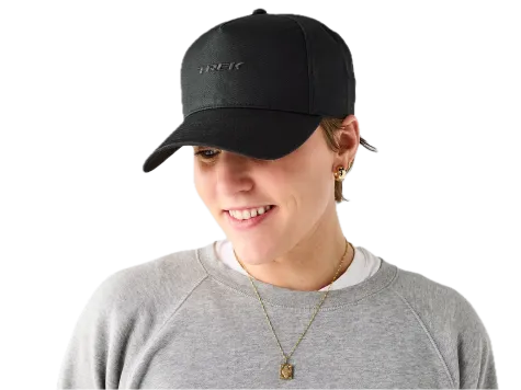 TREK čepice s logem černá