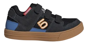 JR9086_1_FOOTWEAR_Photography_Side Lateral Center View_transparent